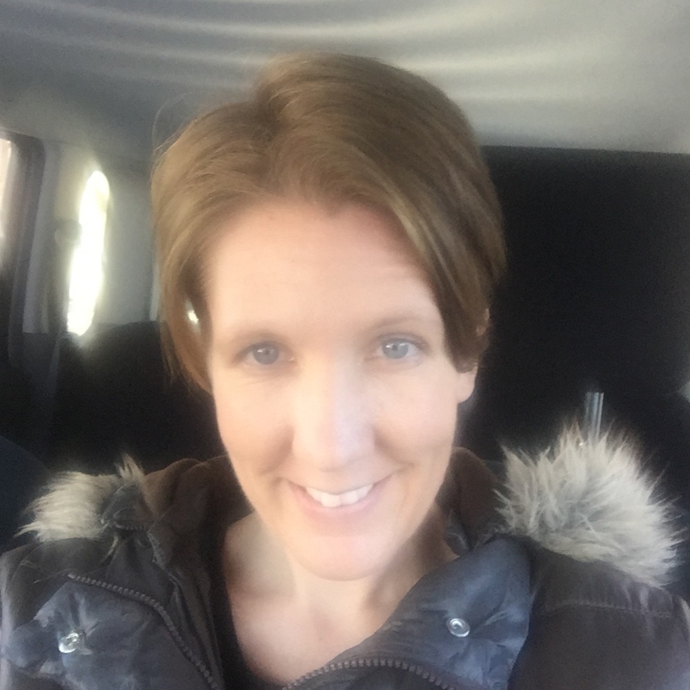 Meet your Posher, Courtney